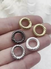 Textured Brass Round Spring Ring Clasp, Spring Gate Clasp, 15mm Clasp, Spring Gate Clasp, Spring Gate Pendant, 5 Colors, Fast Ship