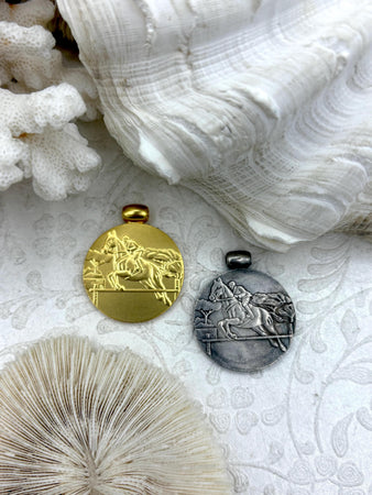 Reproduction Horse Riding Coin Pendant 30mm, Gold or Burnished Silver, Reproduction Horse Coin Pendant with Bale, Equestrian Coin, Fast Ship