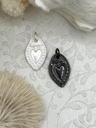 Sacred Heart Pendant, Sacred Heart Charm, Love Charm, Religious Charm 2 finishes, 28mm x 18mm, 2mm thick, Plated Zinc Alloy Heart, Fast Ship