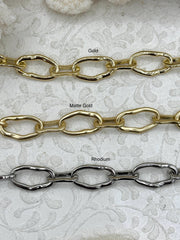 Zinc Alloy Mixed Link Chunky Cable Chain Oval sold by the foot. Oval Mixed Link Chunky Chain, Electroplated brass, 3 Finishes Fast ship