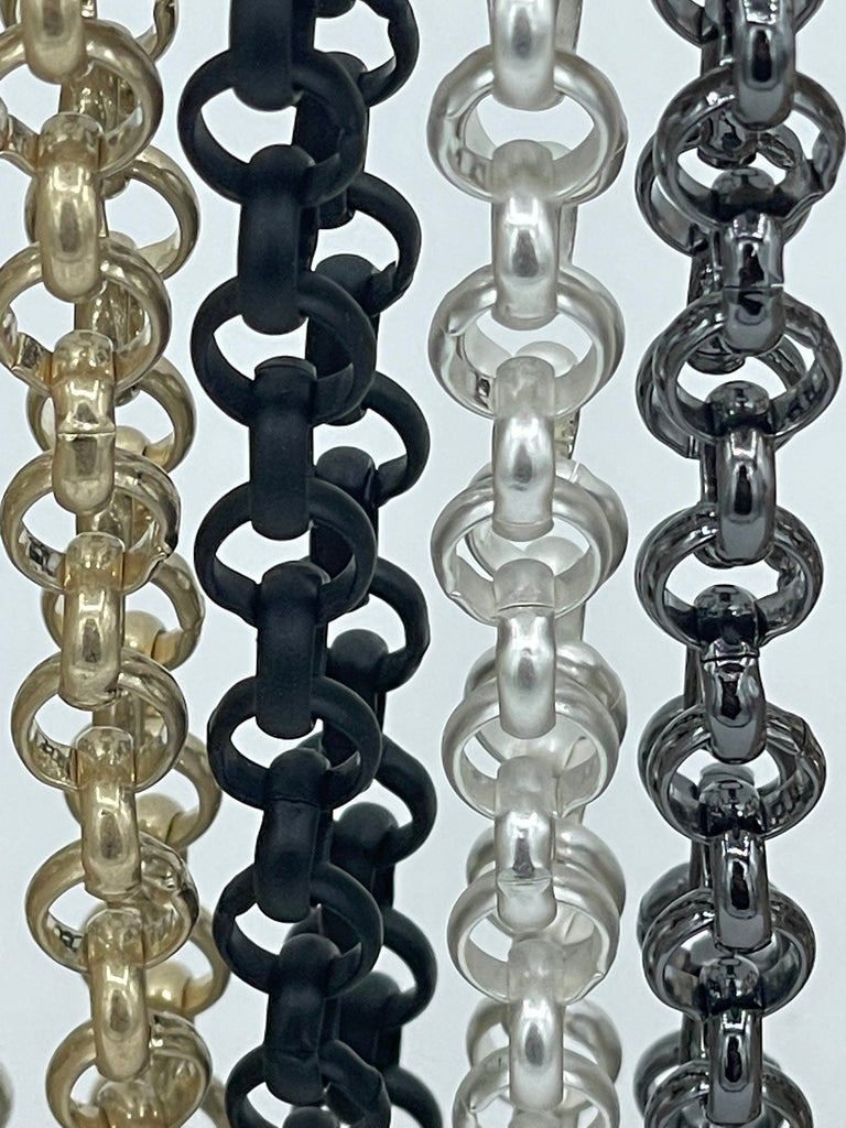 Brass Cable Rolo Chain Round sold by the foot. 8mm x 3mm x 1mm. Medium Size Rolo Chain Electroplated , 9 finishes available. Fast ship