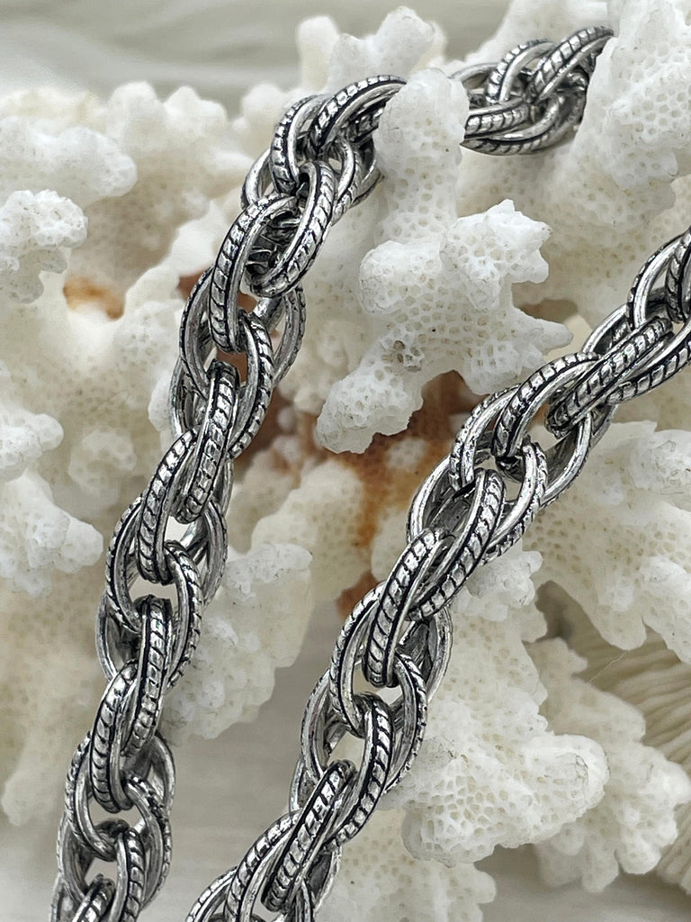 Textured Chunky Triple Link Chain, Multilink Chain Oval, Statement Chain sold by the foot 13mm x 9.4mm. 4 finishes available. Fast Ship