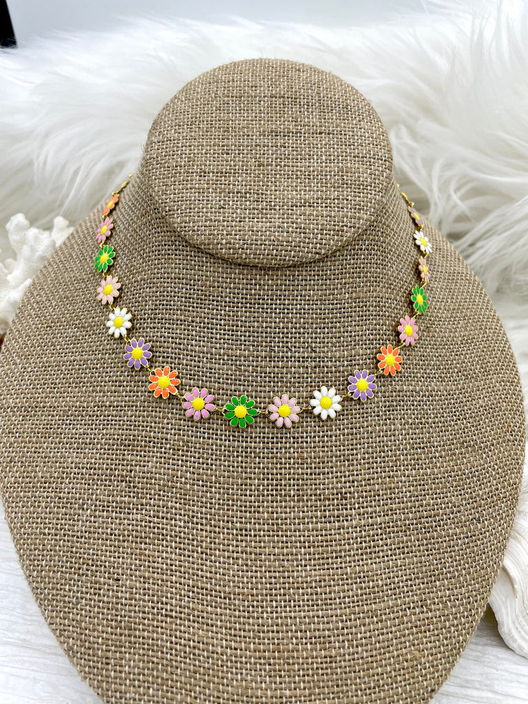 Buy Minimalist Daisy Necklace Women Beaded Handmade Flower Layered Floral  Design Chain Necklace Layering Jewellery Dainty Silver Gold Online in India  - Etsy