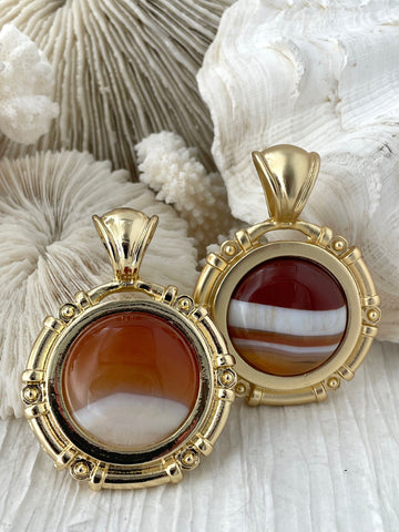 AAA Red Banded Agate Pendant with Bezel. Natural Red Banded Agate Stone, will come in a variety of patterns, 2 bezel colors,Fast Ship.