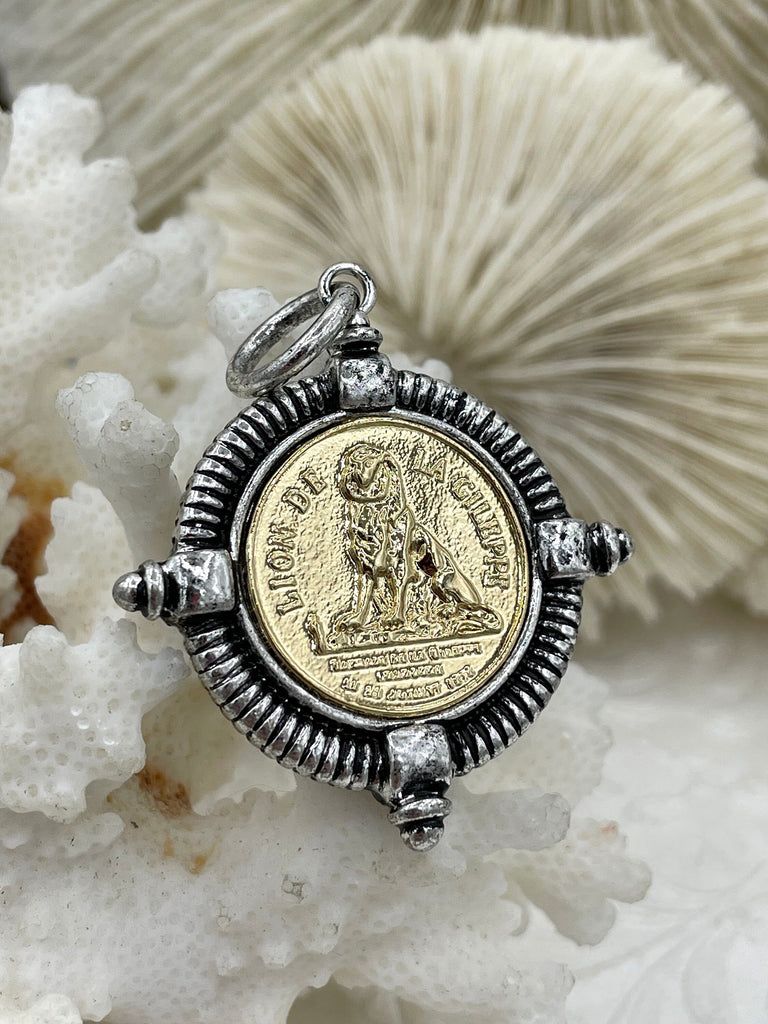 Lion de la Gileppe Coin, Lion Pendant, Lion Medal, Lion Jewelry, Gold Lion coin, Lion Pendant, Lion de la Gileppe 3 bezel colors Fast Ship