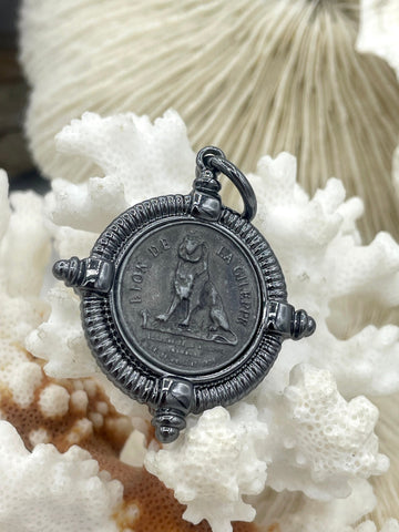 Lion de la Gileppe Coin Reproduction, Lion Pendant, Lion Medal, Lion Jewelry, Lion Charm, de la Gileppe Medalion 5 bezel color Fast Ship